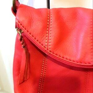 THE SAK DEENA CROSSBODY BAG, TOMATO COLOR